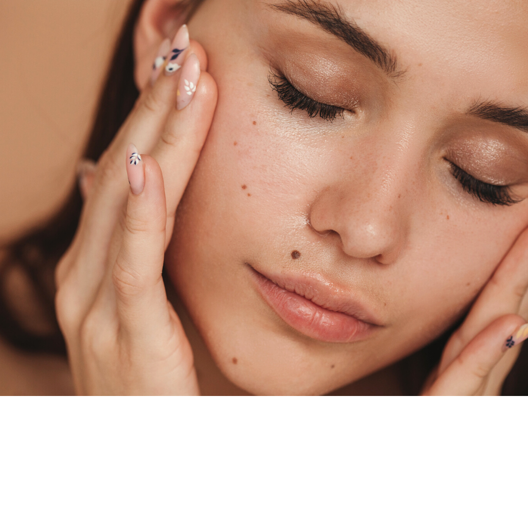 CO2 Coolift + Face Sculpt & Tone